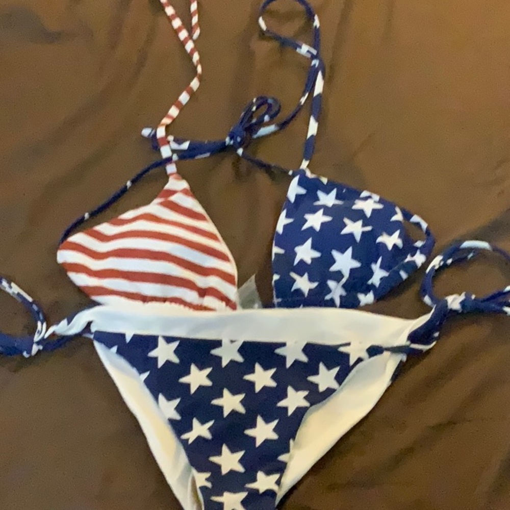 Brand new forever 21 swimsuit